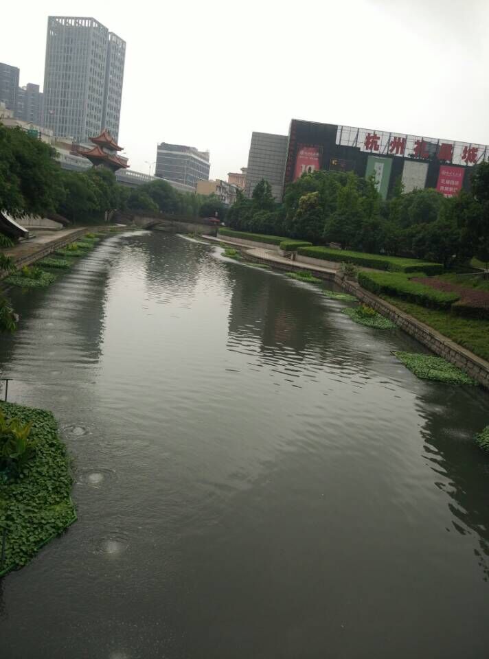 龍鐵沉水式風(fēng)機(jī)